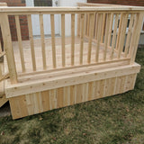 Small cedar deck entrance 2021